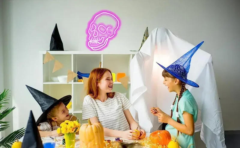 Description Picture 2 of itemSkull Head Led Wall Lamp Cold Neon Sign Decoration USB Charging Room Bar Christmas Halloween Birthday Party LED Light Supplies