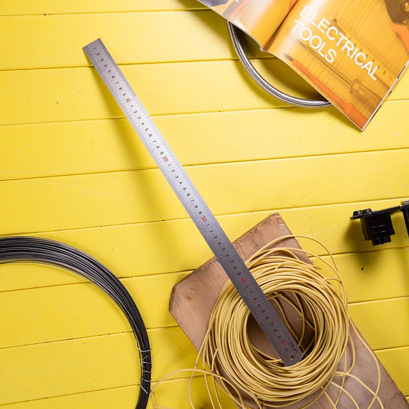 Description Picture 6 of itemDeli 1 Pcs 150/200/300/400mm Steel Gauges High Precision Household Straight Rulers Woodworking Portable Hand Measuring Tools