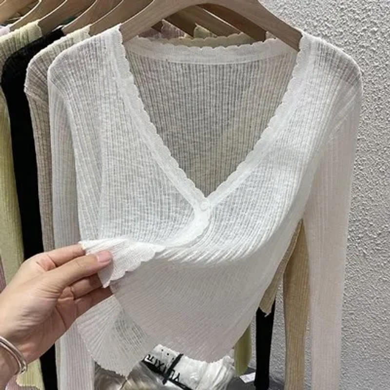 Description Picture 4 of item2025 Summer Short Ice Silk Knitted Sun Protection Cardigan Women's Thin  Skirt Layered Gauze Jacket Air-conditioned Cover Up