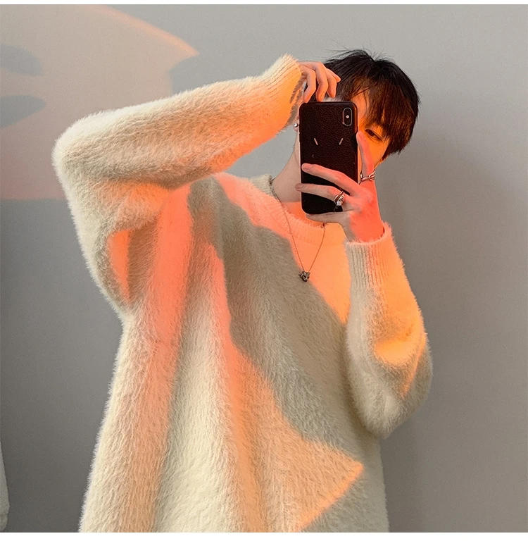 Description Picture 3 of item2024 Men Autumn Solid Color Sweaters Slim Fit Streetwear Mens Clothing Casual Knitted Sweater Men Korean Fashion Pullovers D49