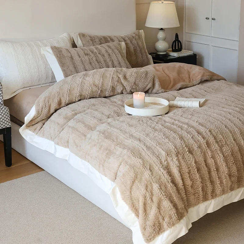 Description Picture 6 of itemTuscany faux fur Bed linen double comforter Bedding set Bed duvets cover Quilt beds cover full set sheets pillow cover