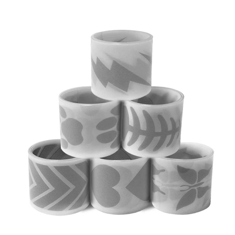 Description Picture 2 of item3X100cm Heat-Transfer Thermal Stickers Reflective Pet Tape Sticker Vinyl Film Silver Iron On Reflective Diy Sewing Crafts