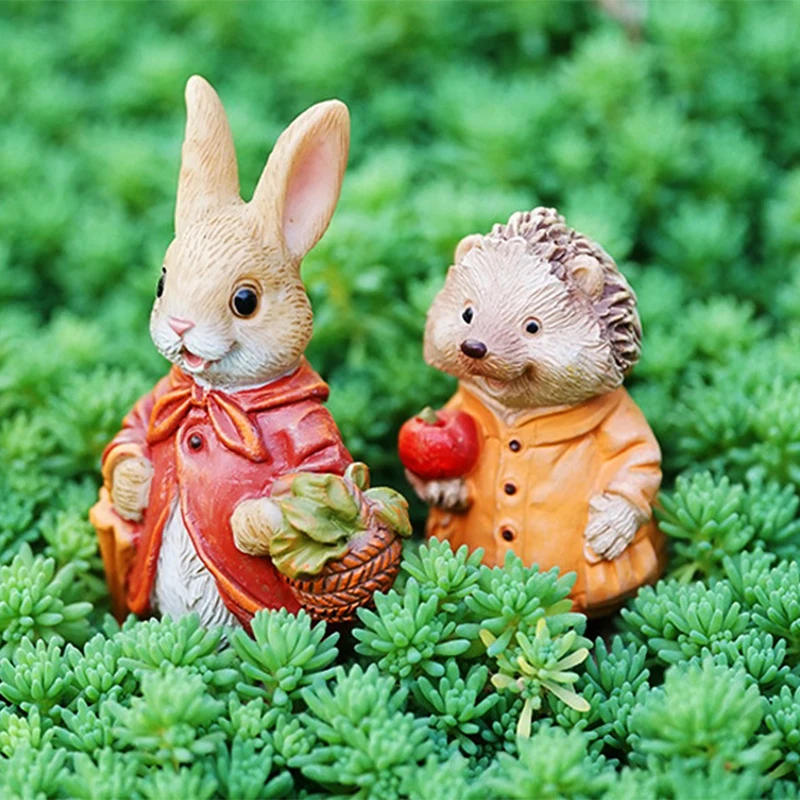 Description Picture 2 of itemThe Bunny Standing Rabbit Outdoor Garden Statue Turtle Hedgehog Statue Full Color Finish Small Animals Decorations For Garden