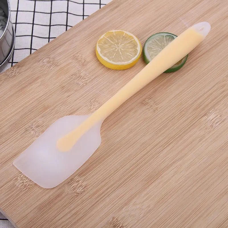 Description Picture 4 of itemBaking Tools Spatula Translucent Mini Silicone Spatula Baking Scraper Cream Heat-Resistant Kitchen Utensils Smoother Decorator