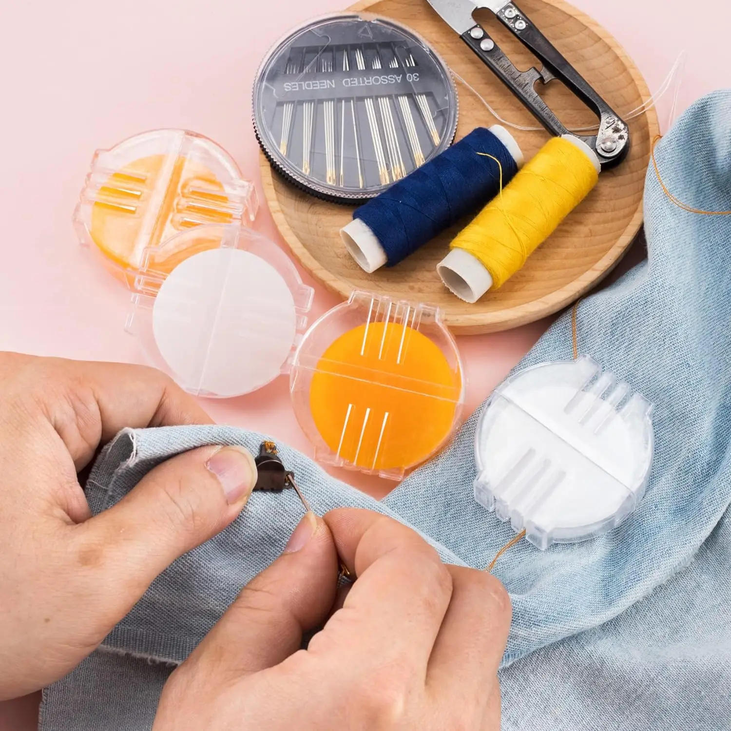 Description Picture 6 of item5/3/1pcs Beeswax Thread Box Sewing Lubricator Cross Stitch Wax Embroidery Beeswax Floss Thread Wax Stitch Sewing Accessories