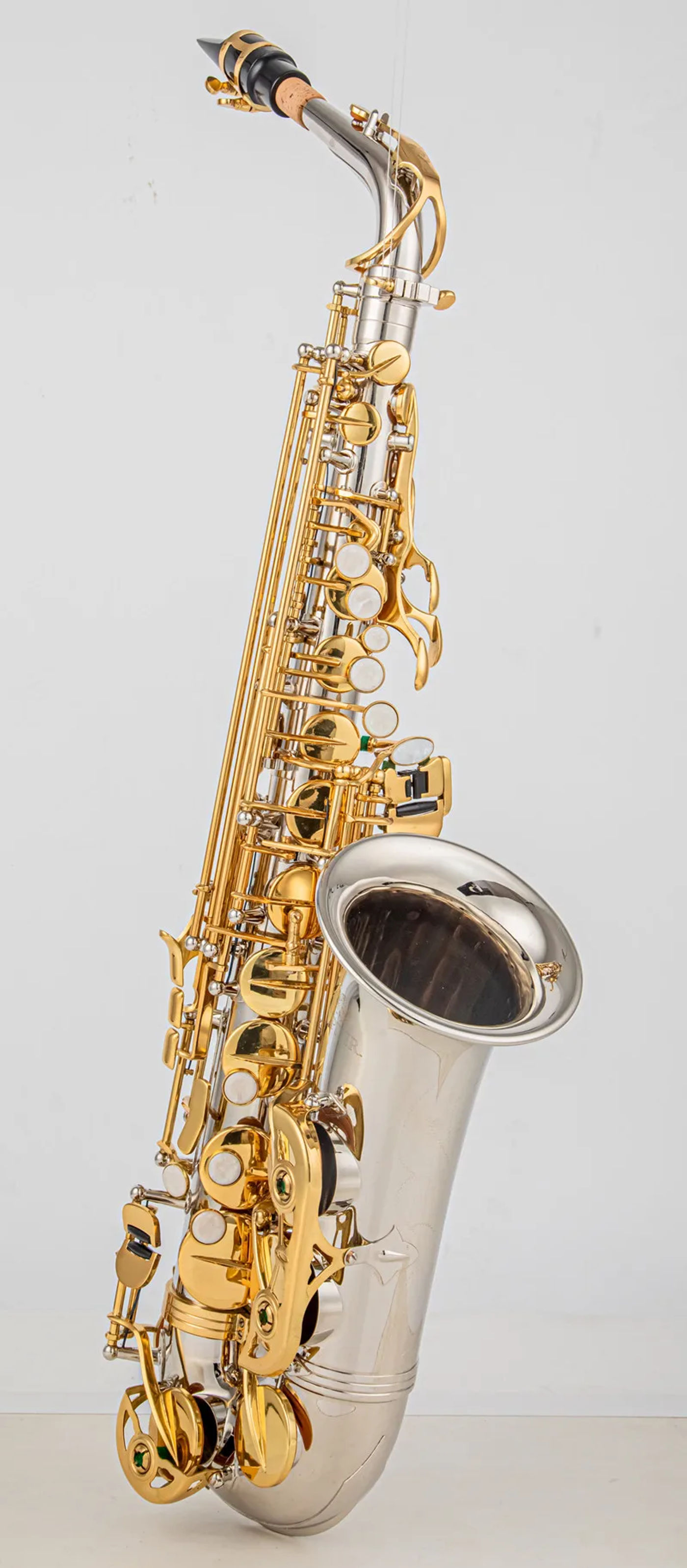 Description Picture 2 of itemJUPITER JAS-1100 New Arrival Alto Eb Tune Saxophone Brass Musical Instrument Gold Lacquer Sax With Case Mouthpiece Free Shipping