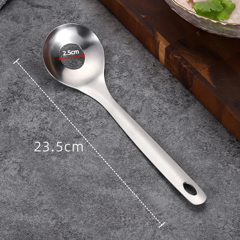 Description Picture 6 of item304 Stainless Steel Meatball Spoon Hand Squeeze Meatball Spoon Squeeze Maker Spooner Meatball Maker Kitchen Gadgets