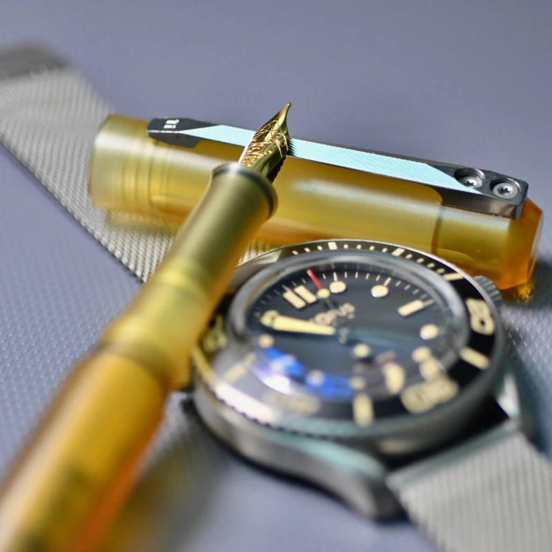 Description Picture 4 of itemPEI and Titanium Alloy EDC Fountain Pen Signature Pen Stationery Writing Multi-functional Portable Outdoor Tools