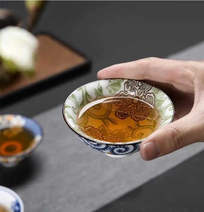 Description Picture 3 of item6PCS Chinese Household Teaware Blue and White Porcelain Tea Set Hand-painted Tea Cup Puer Black Tea Tieguanyin Ceramic Cups