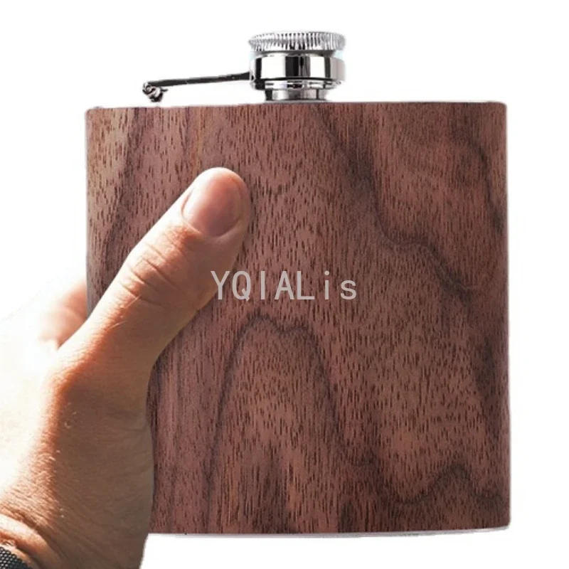 Description Picture 6 of item150-200ml Outdoor Portable Vintage Hip Flask Wood Grain Leather Whiskey Vodka Sake Shochu Bottle Gift with Design Features