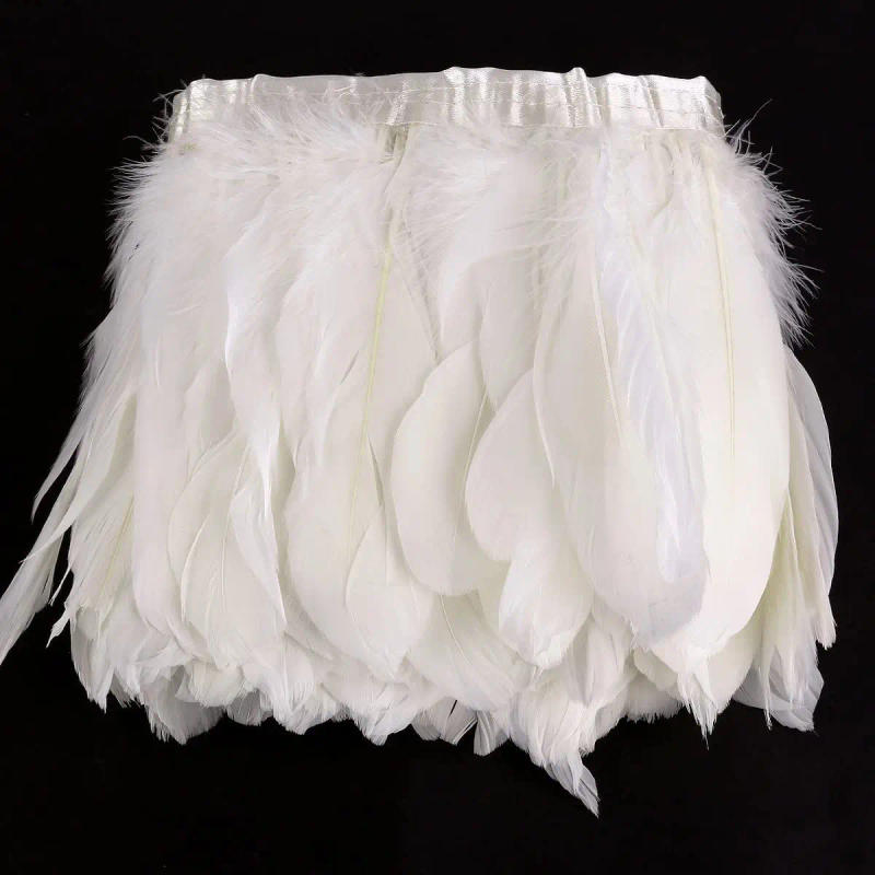 Description Picture 4 of item1/2 Yards Natural Goose Feathers Trim Fringe White Plumes Ribbon For Wedding Dress Party Decoration Trimming DIY jujuhat Crafts