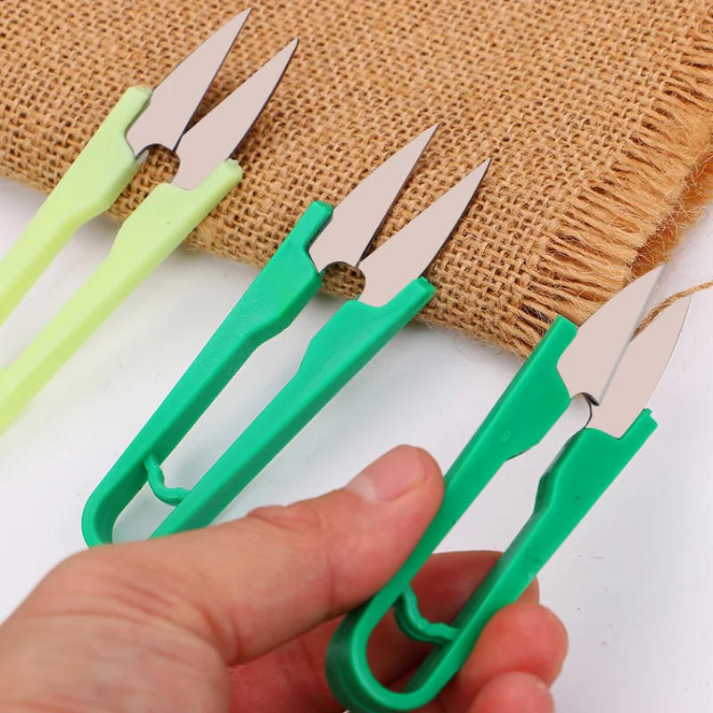 Description Picture 6 of item1PC Black Carbon Steel U-shaped Scissors Thread Wire Cutter Sewing Snips Tailor Multifunction Cutters Sewing Craft