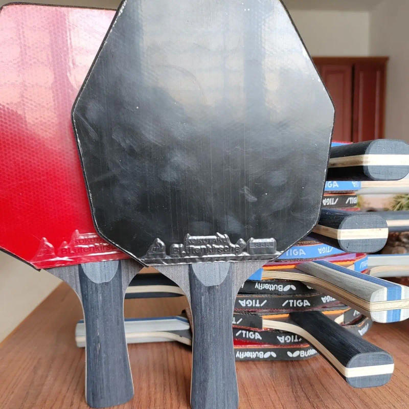 Description Picture 3 of itemCybershape Table Tennis Racket Professional Carbon Offensive Ping Pong Racket Paddle With Sticky Rubber