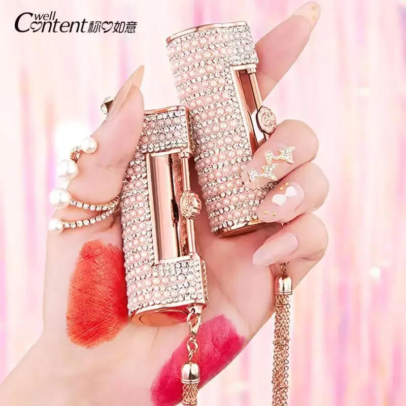 Description Picture 2 of item5 in 1 Locks Matte Lipstick Lasting Pigmented Waterproof Makeup Silky Touch Charming Woman Beauty Cosmetic