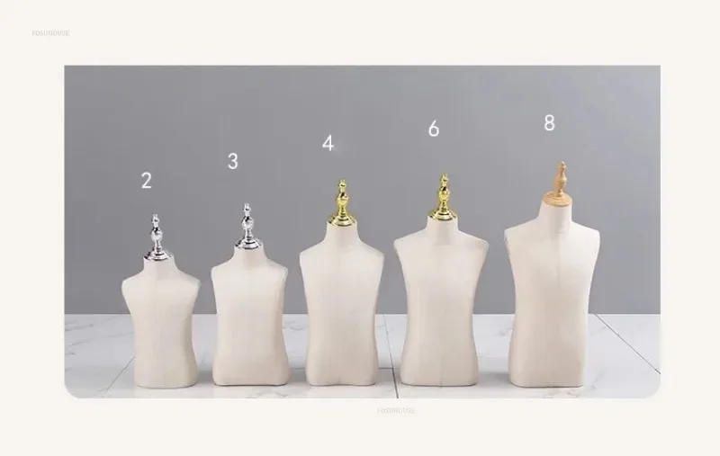 Description Picture 3 of itemBoy's and Girl's Mannequin Children Model Clothing Window Display Stand Mannequin Clothing Store Upper-Body Children Props h