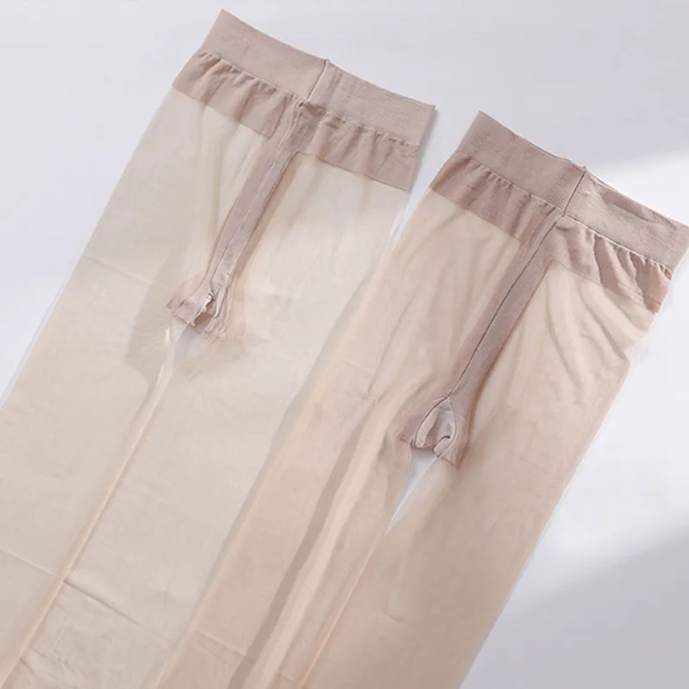 Description Picture 3 of itemDOIAESKV New 10D Sexy Women Tights Transparent Women Pantyhose Ultra-thin Nylon Tights Breathable Female Stretchy Sheer Stocking