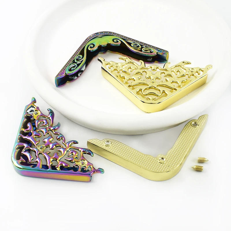 Description Picture 5 of item4/10Pcs Corner Protector Metal Buckles Scrapbooking Clip Buckle Bag Edge End Lock  Album Menu Cover Corners Clasp Decor Crafts