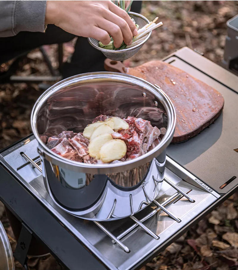 Description Picture 5 of itemOutdoor Camping Large Pot Campingmoon CC-24 Composite Stainless Steel 5.9L Picnic Cookware Large Capacity Camping Stockpot