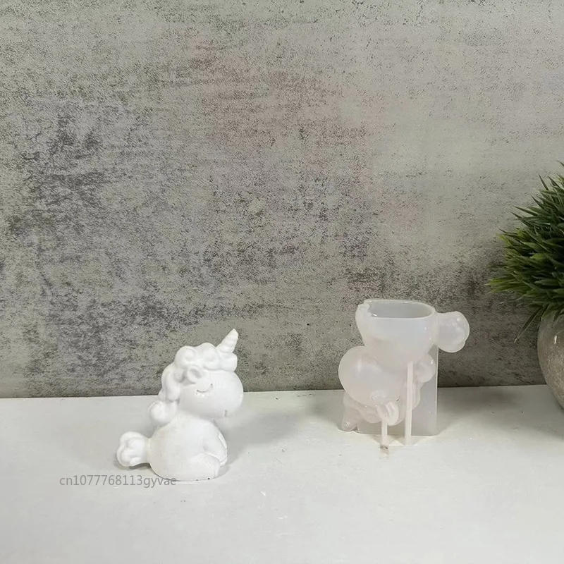 Description Picture 5 of itemTransparent Unicorn Silicone Epoxy Resin Molds Animal Handmade Aromatherapy Candle Making Form Decoration Tool