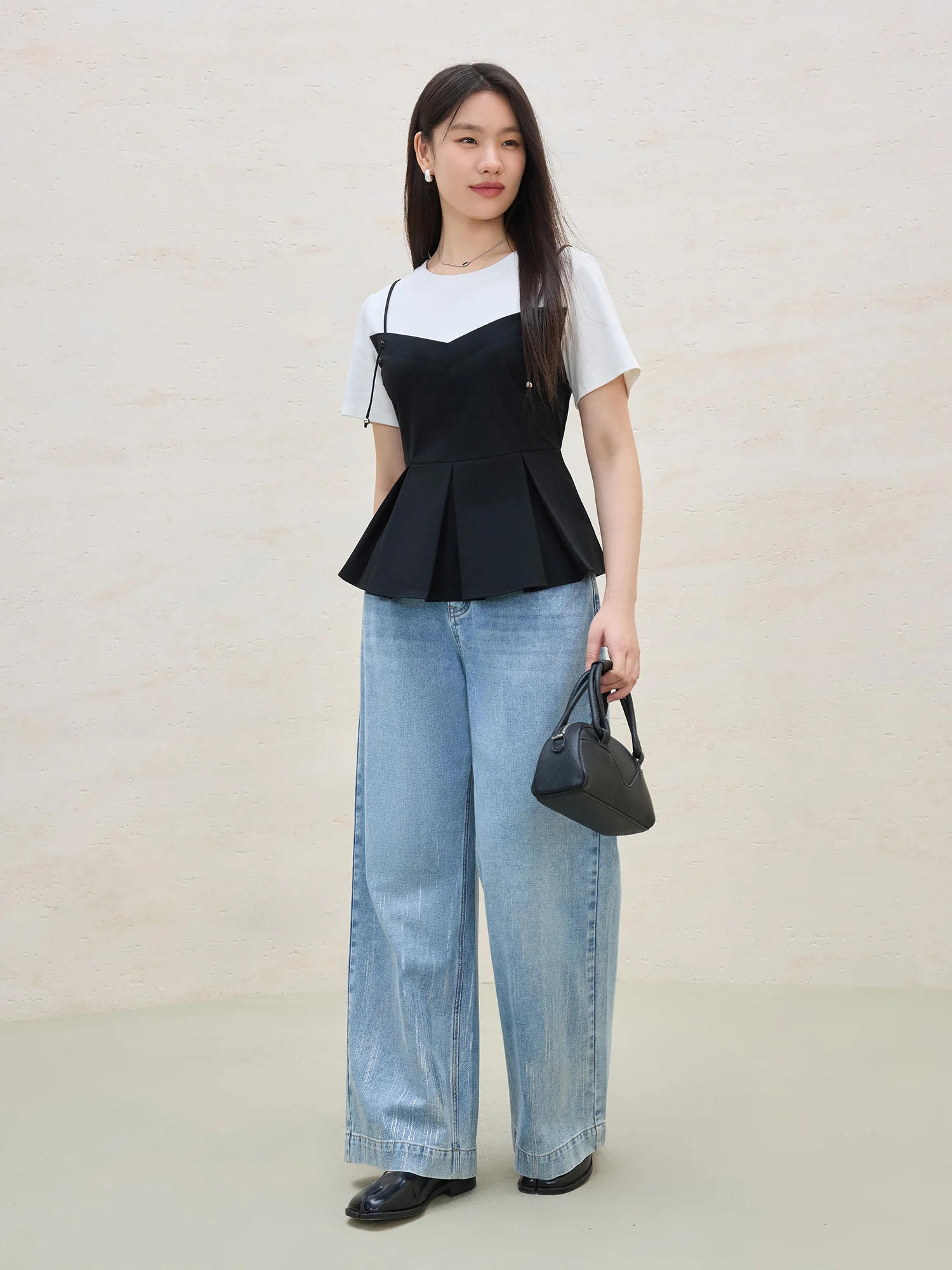 Description Picture 6 of itemDUSHU Fake Two-piece Simple Commuter Strappy T-shirt For Women 2025 Summer New Arrival Fashionable All-match Tops 25DS82278
