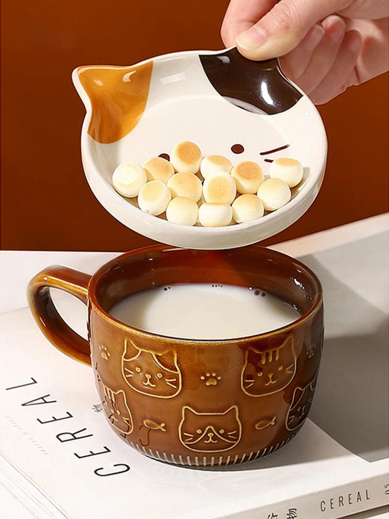 Description Picture 5 of itemYWDL 550ml Cartoon Cat Ceramic Instant Noodle Bowl With Lid Underglaze Color Soup Salad Bowl Kitchen Office Student Lunch Box