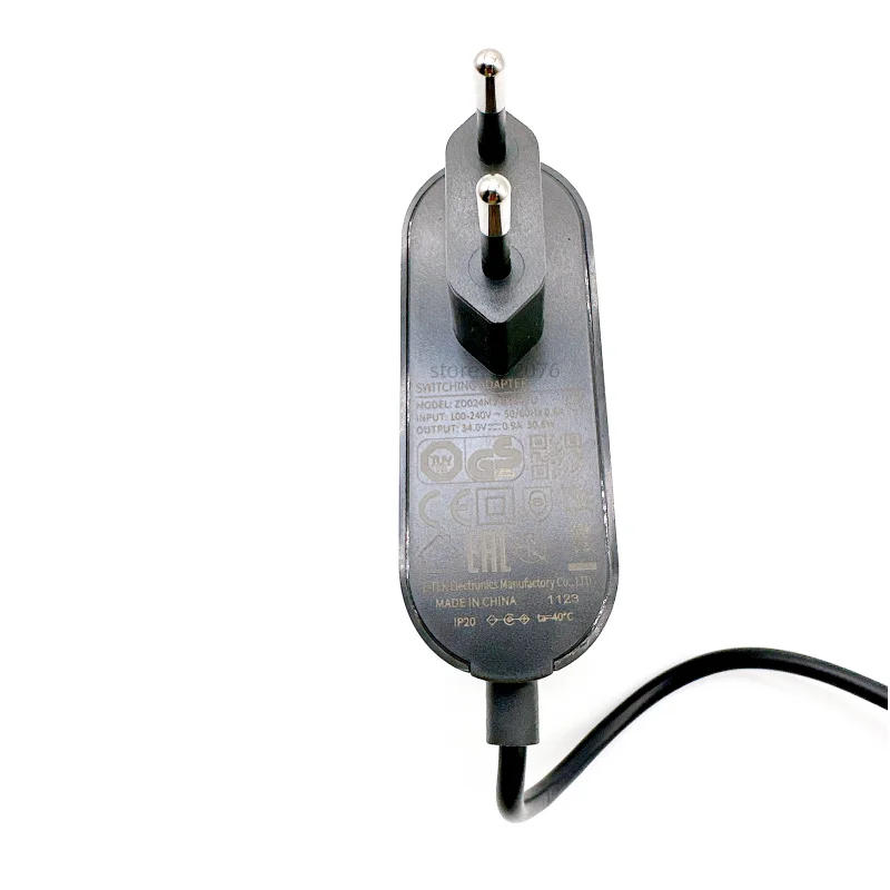 Description Picture 5 of itemOriginal  Dreame Charging Adapter with EU Plug for T30 / R20 / T30 Neo Vacuum Cleaner Charger Spare Parts Accessories Black