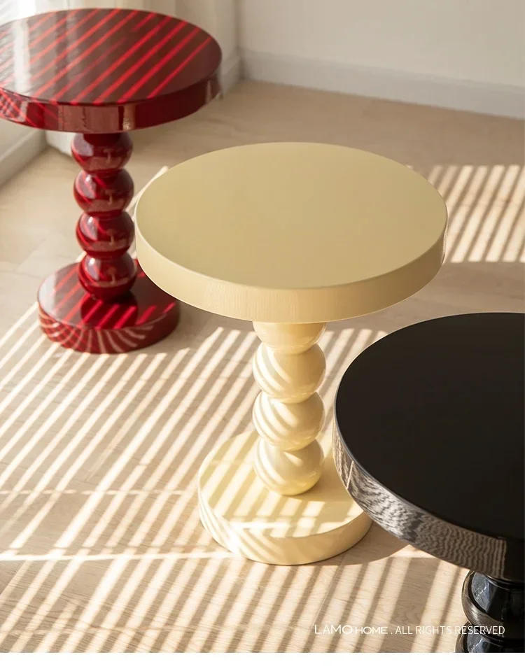 Description Picture 2 of itemModern Garden Coffee Table Nordic Black Wooden Outdoor Coffee Table Corner Round Mesa Lateral Para Sala Home Furniture YN50CT