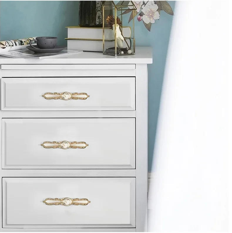 Description Picture 4 of itemEuropean Style Bronze White Knobs Furniture Handle for Kitchen Cabinets Door Drawer Handles Wardrobe Cupboard Dresser Pulls