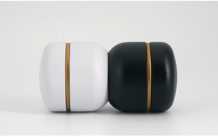 Description Picture 5 of itemTinplate Box Japanese Style Round Iron Can Metal Flower Tea Food Packaging Container Tea Caddies