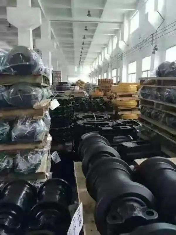 Description Picture 5 of itemSuitable for Kobelco excavator accessories, support wheel, support wheel, guide wheel chain, four wheels with chassis parts