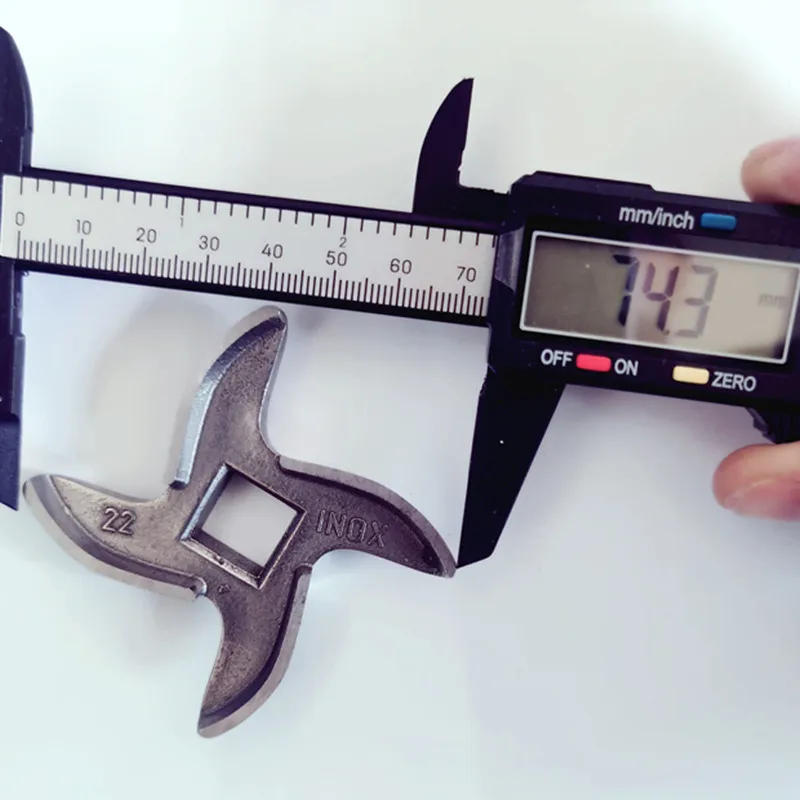 Description Picture 3 of item22# 3CR13 stainless steel meat grinder knife