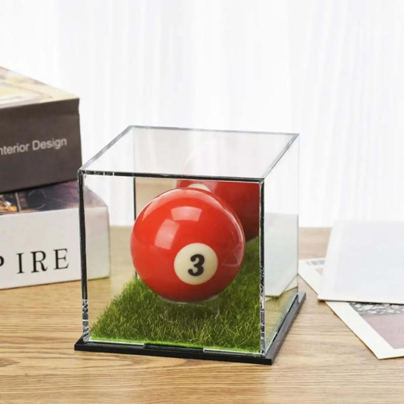 Description Picture 6 of itemTransparent Golf Ball Display Case Dust Protection Clear Square Holder Stand Golf Ball Lawn Design Smooth Surface