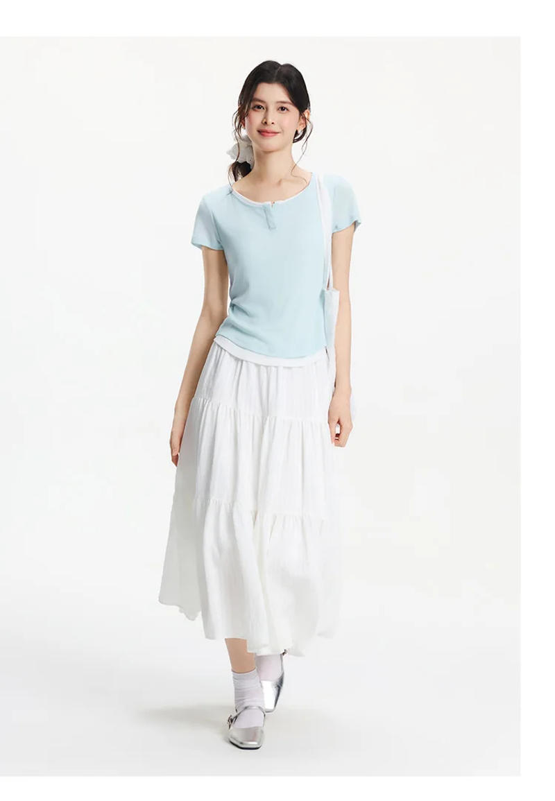 Description Picture 3 of itemSemir Short Sleeve T-Shirt Women Cropped Pullover Elegant Casual 2025 New Summer Fake Two-Piece Slim Fit Top Minimalist Daily