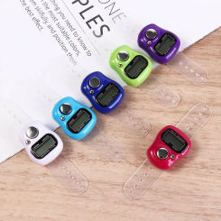 Row Button Mini Finger Ring Tally Counter Digital Hand Held Knitting Row Counter Electronic Stroke Counters Point Marker