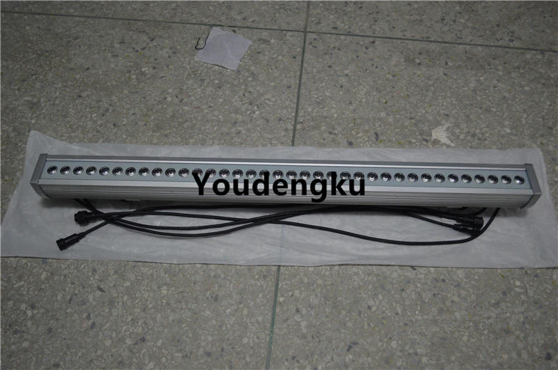 Description Picture 3 of item4 pieces Outdoor led wall washer ip65 dmx 36x3W RGB 3in1 LED wall wash linear bar waterproof lightJ disco