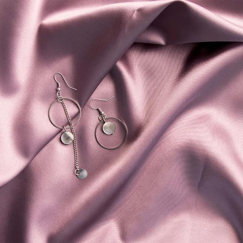 Description Picture 6 of itemSilky Luster Cloth Backdrop Satin Fabric Glossy Background for Photographic Studio Luxury Style for Jewelry Necklace Shooting