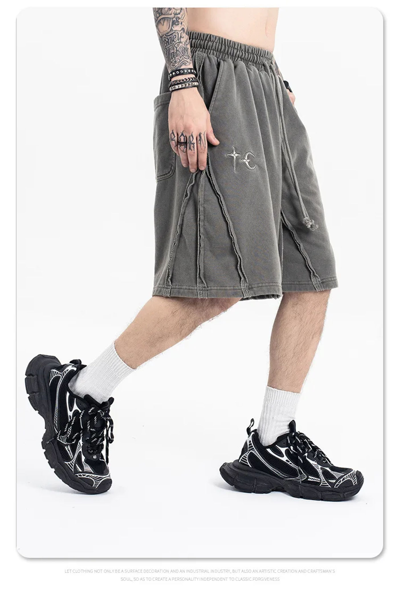 Description Picture 5 of itemSummer Heavy Duty Old Wash Sports Five-minute Shorts Vintage Embroidery Pattern Man Pants Gray Casual Loose Men's Pants