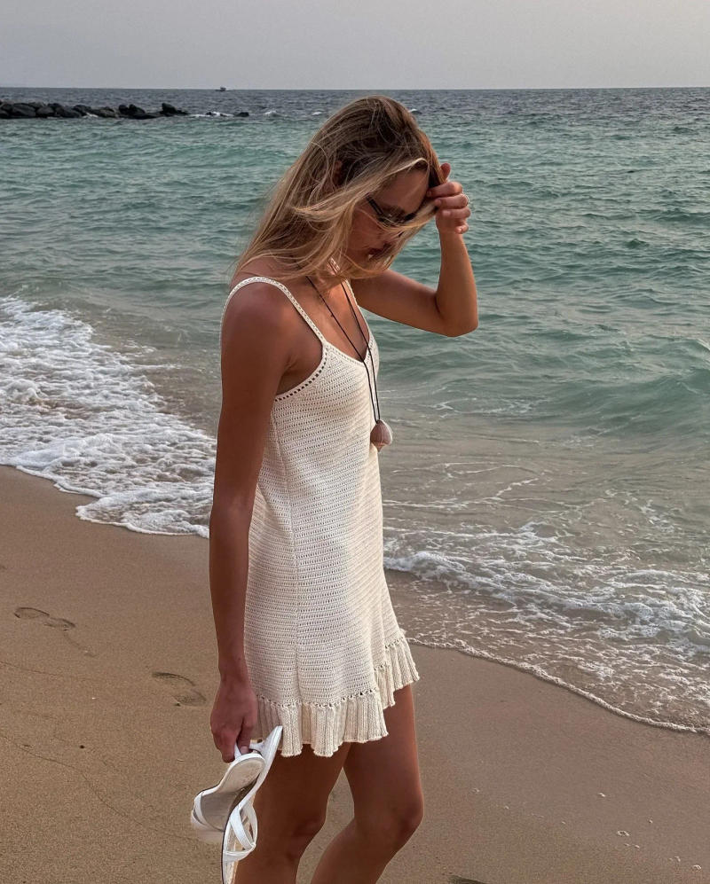 Description Picture 5 of itemSexy Crochet Halter V Neck Chic Ruffle Knit Mini Dress 2025 Summer Women Comfy Seaside Holiday Beach Club Dresses K58