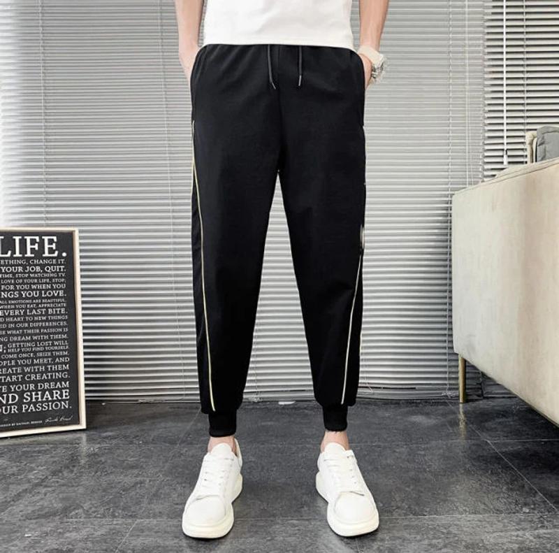 Description Picture 5 of itemSummer New Versatile Slim Fit Youth Leggings Men's Separable Sports Leisure Pants Solid Color Panel Waist Stripped Glow Pocket