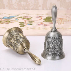 Retro European Style Hand Bell Metalen Tone Craft Decoratie Alarm Bell Handicraft Christmas Bell Wind Bell