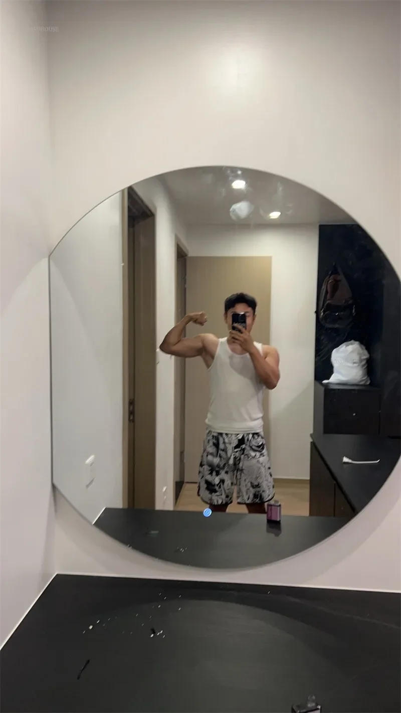 Description Picture 5 of itemSimple Special-shaped Bath Mirrors Semicircular Makeup Mirror Wall Hanging with Light Bathroom Led Touch Screen Bathroom Mirrors