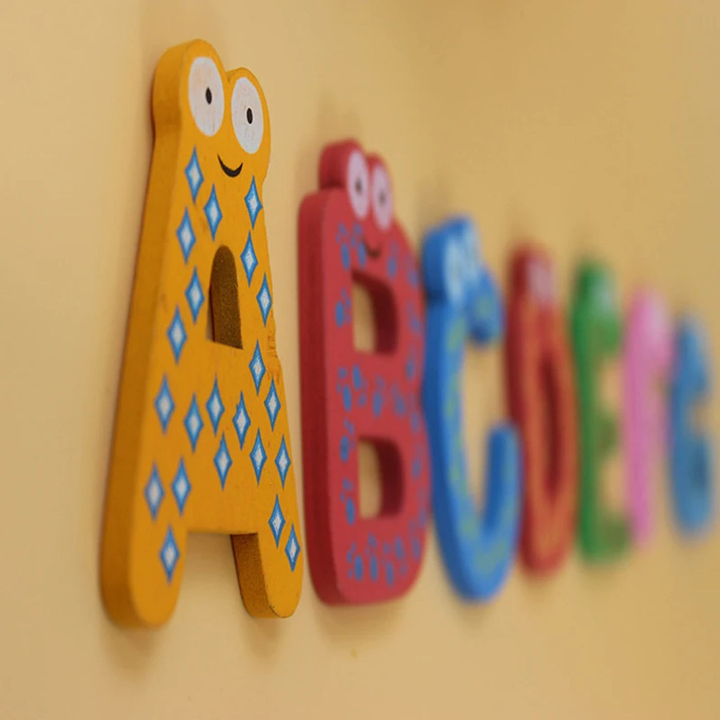 Slide 498ddd99e683434bb9bd83f3865f7cda