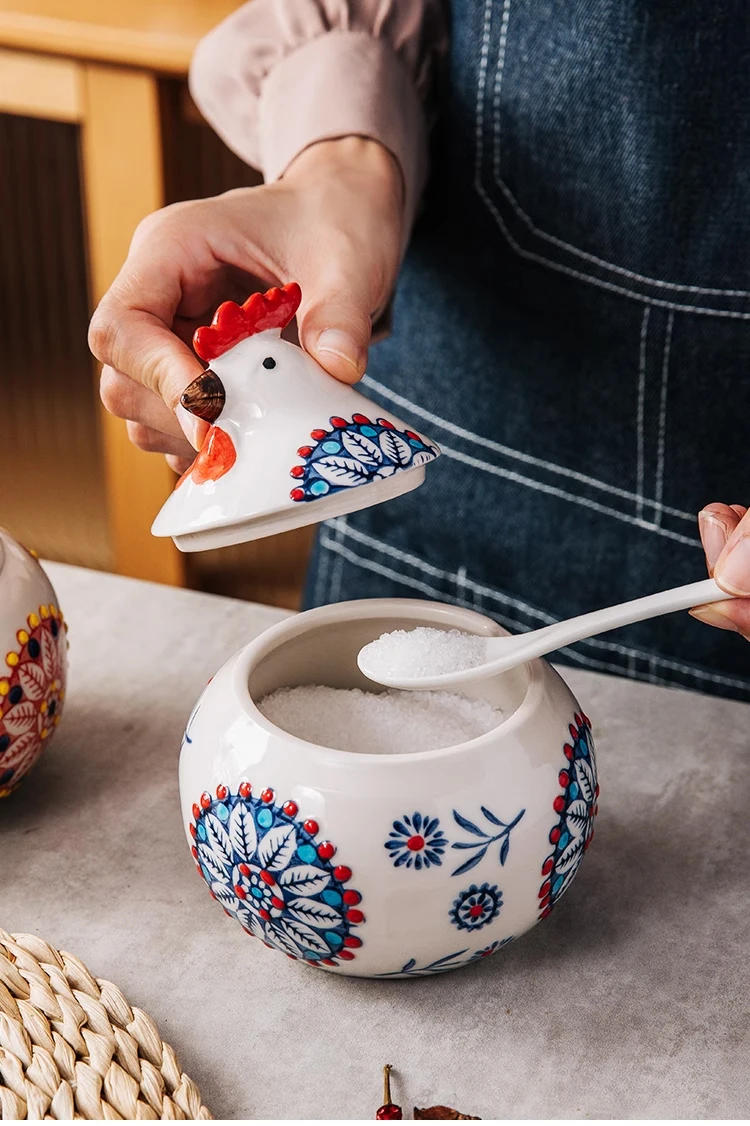 Description Picture 4 of itemCreative Ceramic Seasoning Jar Rooster Seasoning Box Home with Lid Seasoning Box Pepper Salt Jar Moisture-proof Kitchen Tools