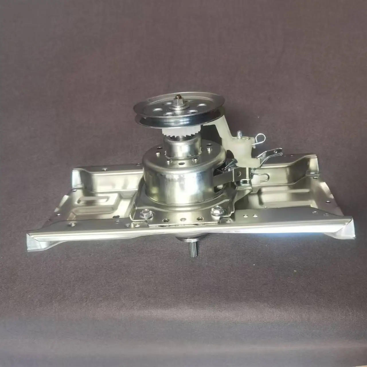 Description Picture 5 of itemAutomatic washing machine clutch assembly single gear washing machine accessories