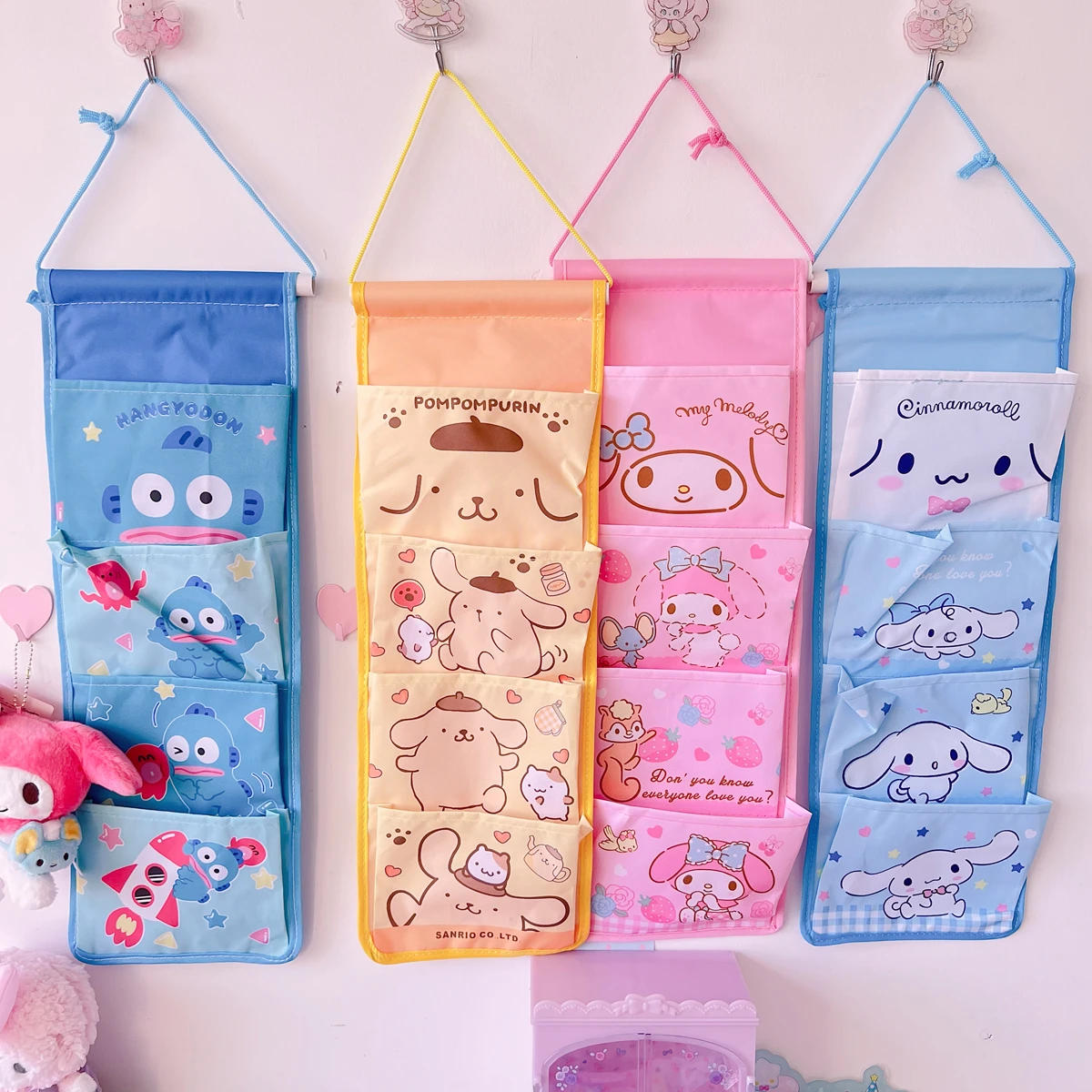 Description Picture 2 of itemSanrio Kawaii Wall Hanging Storage Bag Cartoon Kuromi My Melody Cinnamoroll Multi-compartment Sundry Bag Cute Wall Decoration