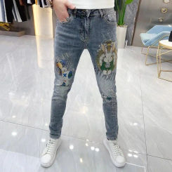 Trendy 2024 Korean Luxury Clothing Cowboy Men's Jeans Casual Slim Rabbit Printed Spring Autumn Stretch Pants Designer Mens Jeans