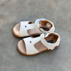 Genuine Leather Girls sandals Cute heart Open toes Soft Cowhide Children's School Shoes Baby garden shoes Kids Sandals