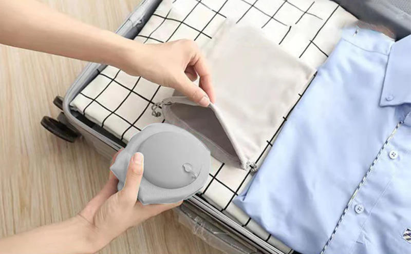 Description Picture 5 of item1pc Travel Pillows Airplanes Inflatable Super Light Portable Neck Pillow U-Shape Automatic Inflatable Cervical Vertebr Pillow