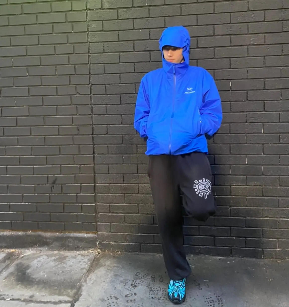 Description Picture 5 of itemGray Always Do What You Should Do Wide-legged Pants Frame Tag Men Women ADWYSD Fleece Sweatpants Loose Jogger Trousers