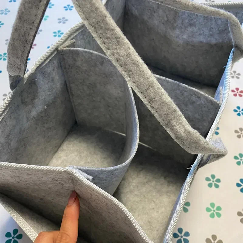 Description Picture 4 of item38*23*18cm Baby Diaper Caddy Organizer Portable Holder Bag for Changing Table and Car  Nursery Essentials Storage Bins